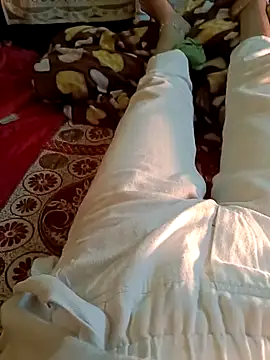 Snapshot of QUEEN-X-CPL chatting on January 6, 2025, 5:06 pm QUEEN-X-CPL online show from January 6, 2025, 5:06 pm