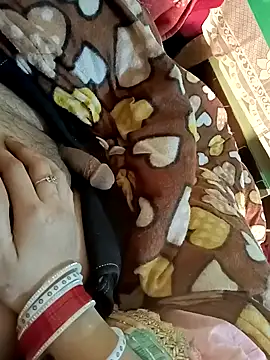 Snapshot of QUEEN-X-CPL chatting on January 12, 2025, 8:14 pm QUEEN-X-CPL online show from January 12, 2025, 8:14 pm