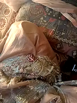 Snapshot of QUEEN-X-CPL chatting on January 28, 2025, 8:26 pm QUEEN-X-CPL online show from January 28, 2025, 8:26 pm