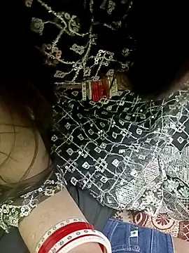 Snapshot of QUEEN-X-CPL chatting on March 8, 2025, 6:05 pm QUEEN-X-CPL online show from March 8, 2025, 6:05 pm