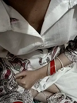 Snapshot of QUEEN-X-CPL chatting on September 9, 2025, 6:18 pm QUEEN-X-CPL online show from September 9, 2025, 6:18 pm