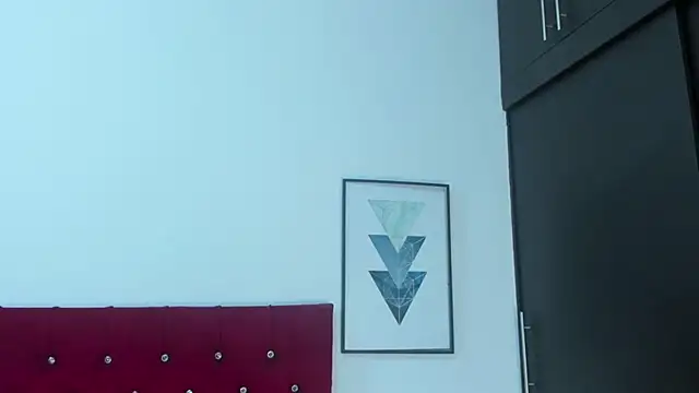 Snapshot of Melody_Megann chatting on November 27, 2025, 11:34 am Melody Megann online show from November 27, 2025, 11:34 am