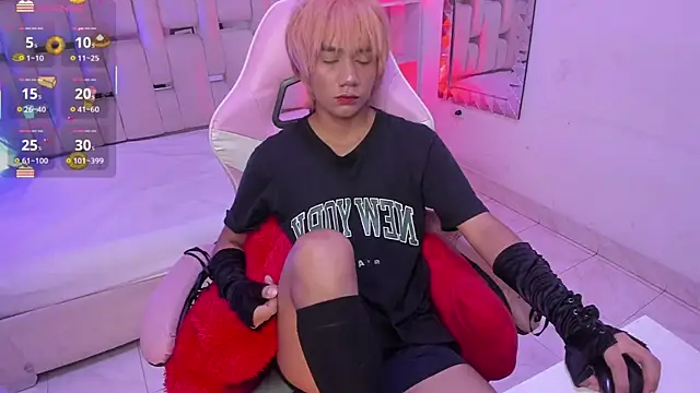 Snapshot of Eriol_ chatting on November 13, 2025, 12:26 pm Eriol online show from November 13, 2025, 12:26 pm