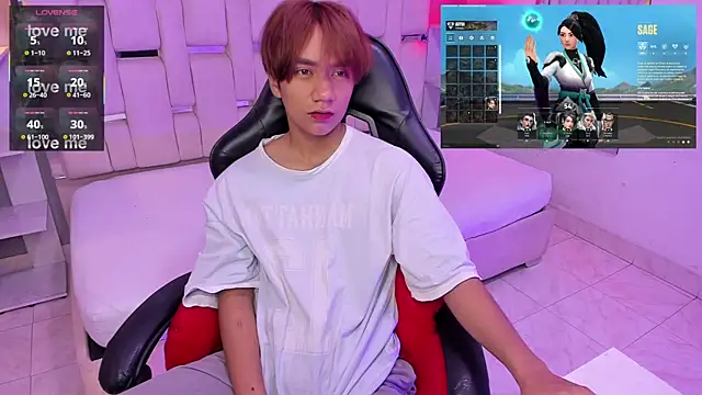 Snapshot of Eriol_ chatting on November 22, 2025, 12:48 pm Eriol online show from November 22, 2025, 12:48 pm