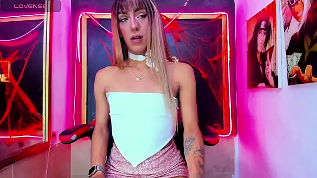 Isabella stanford2 online show from October 30, 2025, 2:18 pm