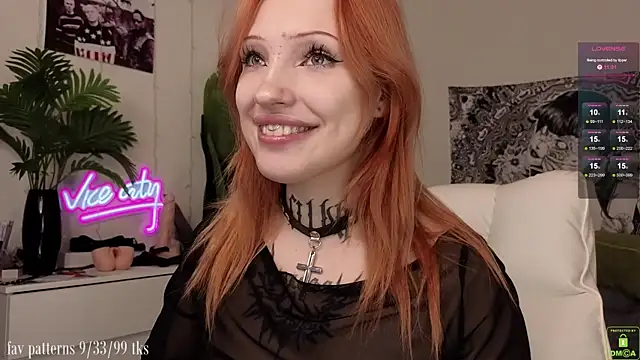 Snapshot of violetviolator chatting on November 14, 2025, 3:55 pm violetviolator online show from November 14, 2025, 3:55 pm