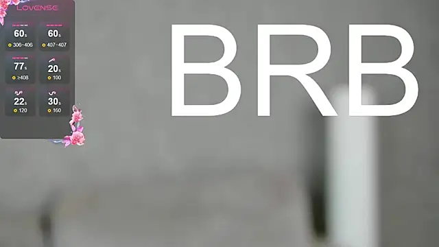 Snapshot of Michelle_Blond chatting on January 5, 2025, 11:15 am Michelle Blond online show from January 5, 2025, 11:15 am