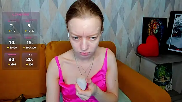 Snapshot of Michelle_Blond chatting on February 14, 2025, 6:45 am Michelle Blond online show from February 14, 2025, 6:45 am