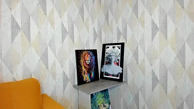 Snapshot of Michelle_Blond chatting on February 18, 2025, 1:22 pm Michelle Blond online show from February 18, 2025, 1:22 pm