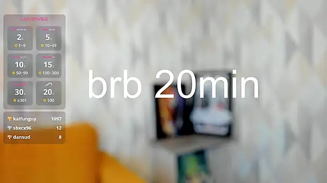 Snapshot of Michelle_Blond chatting on February 21, 2025, 10:07 am Michelle Blond online show from February 21, 2025, 10:07 am