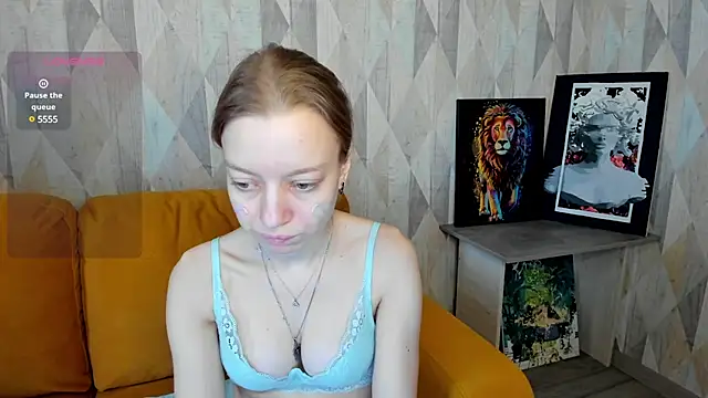 Snapshot of Michelle_Blond chatting on February 22, 2025, 7:56 am Michelle Blond online show from February 22, 2025, 7:56 am