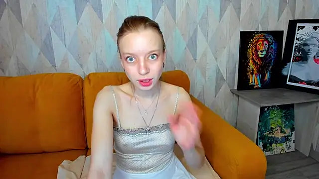 Snapshot of Michelle_Blond chatting on February 24, 2025, 9:53 am Michelle Blond online show from February 24, 2025, 9:53 am