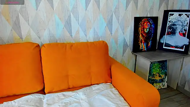 Snapshot of Michelle_Blond chatting on March 16, 2025, 7:15 am Michelle Blond online show from March 16, 2025, 7:15 am