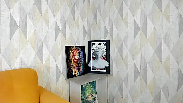 Snapshot of Michelle_Blond chatting on March 22, 2025, 10:28 am Michelle Blond online show from March 22, 2025, 10:28 am