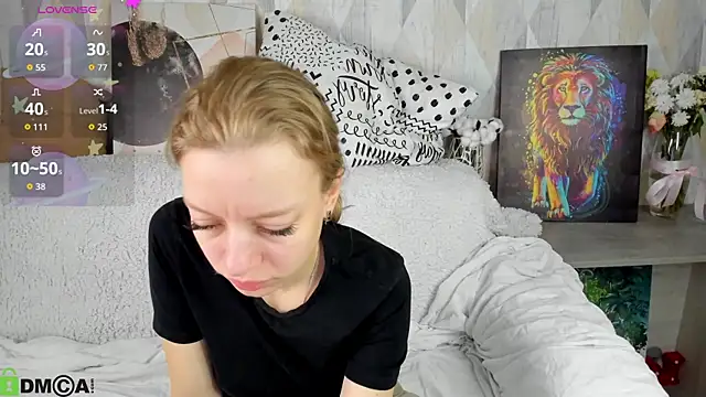 Snapshot of Michelle_Blond chatting on September 29, 2025, 6:51 am Michelle Blond online show from September 29, 2025, 6:51 am