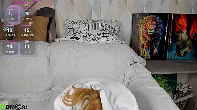 Snapshot of Michelle_Blond chatting on October 21, 2025, 8:26 am Michelle Blond online show from October 21, 2025, 8:26 am