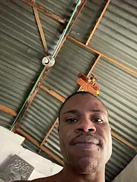 Snapshot of ElNegroRony chatting on December 27, 2024, 6:10 pm ElNegroRony online show from December 27, 2024, 6:10 pm