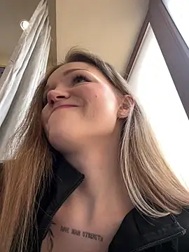 KitteCat online show from February 14, 2025, 12:03 pm