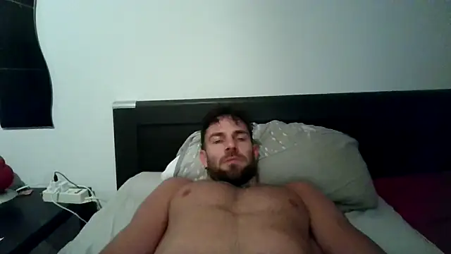 alpha-hunk online show from September 16, 2025, 8:43 pm