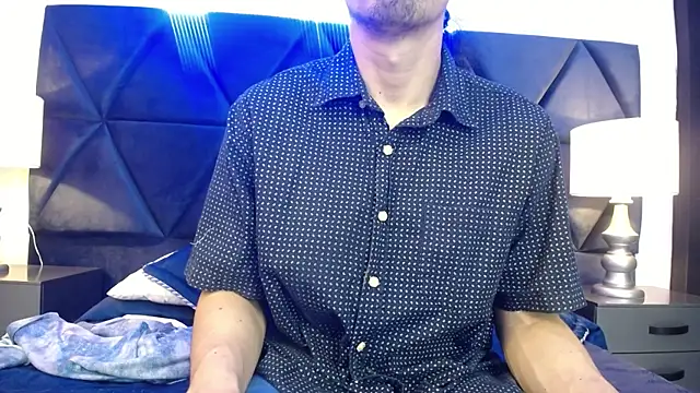 Sr Magnus  online show from February 16, 2025, 2:00 pm