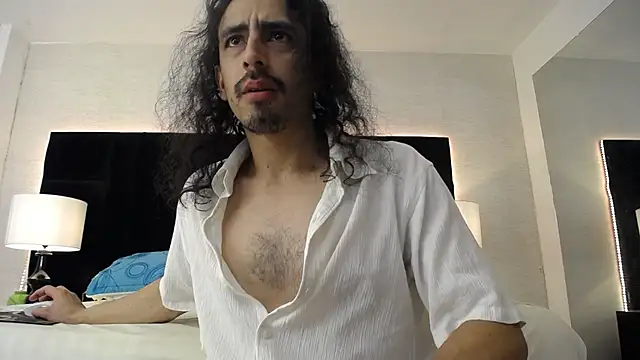 Sr Magnus  online show from February 18, 2025, 12:49 pm