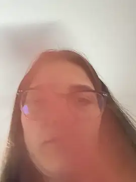 aurora divine online show from November 13, 2025, 10:52 pm