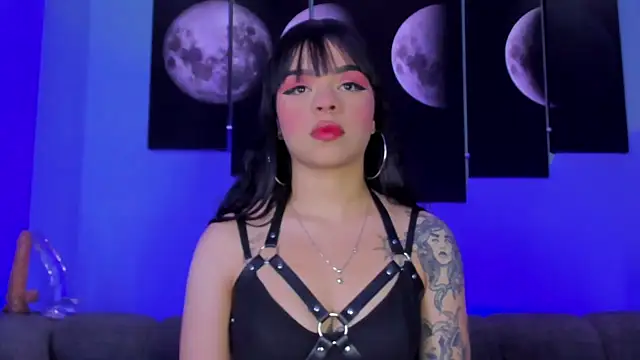 Snapshot of maddy_walker chatting on December 16, 2024, 9:09 pm maddy walker online show from December 16, 2024, 9:09 pm