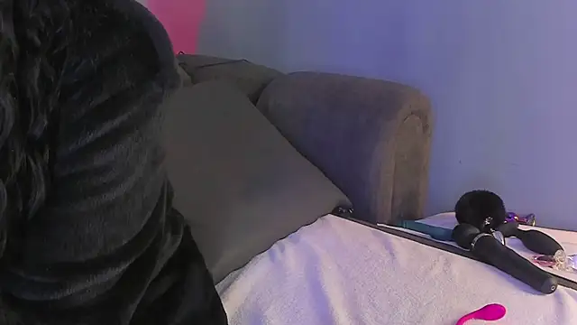 Snapshot of maddy_walker chatting on January 15, 2025, 3:22 am maddy walker online show from January 15, 2025, 3:22 am