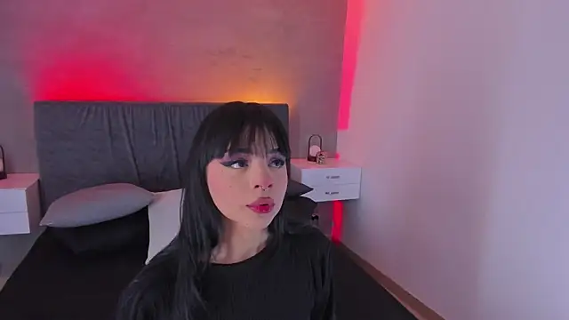 Snapshot of maddy_walker chatting on October 16, 2025, 8:54 pm maddy walker online show from October 16, 2025, 8:54 pm