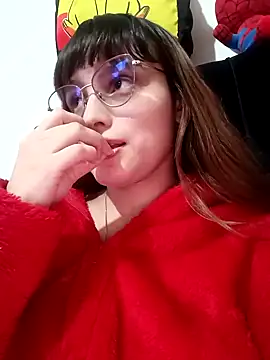 Lucyy-hess online show from January 8, 2025, 1:11 am