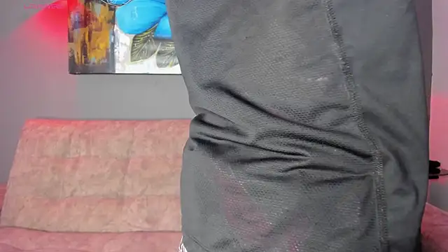 Snapshot of Lyam_ap chatting on November 18, 2025, 9:30 pm Lyam ap online show from November 18, 2025, 9:30 pm