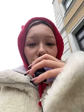 Snapshot of babydolll chatting on November 19, 2025, 11:54 am babydolll online show from November 19, 2025, 11:54 am