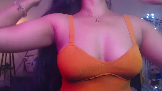 Snapshot of Zonayesha chatting on October 17, 2025, 7:44 am Zonayesha online show from October 17, 2025, 7:44 am