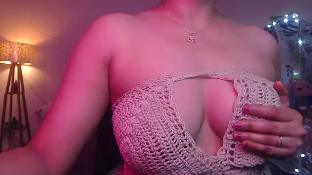 Snapshot of Zonayesha chatting on October 28, 2025, 8:00 pm Zonayesha online show from October 28, 2025, 8:00 pm