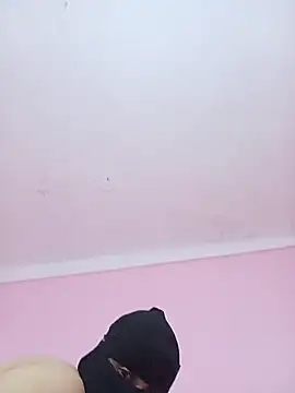 Snapshot of Hajar_charmouta1 chatting on October 18, 2025, 11:00 am Hajar charmouta1 online show from October 18, 2025, 11:00 am