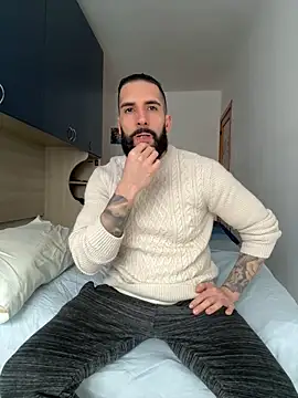 Snapshot of Gioeltoro89 chatting on January 18, 2025, 11:43 am Gioeltoro89 online show from January 18, 2025, 11:43 am