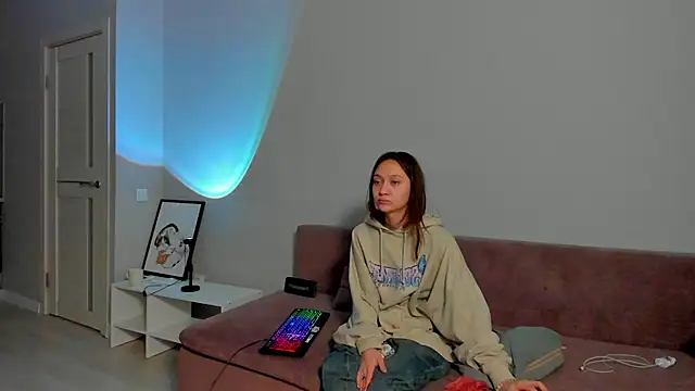 EllaSky xoxo online show from February 4, 2025, 6:04 am