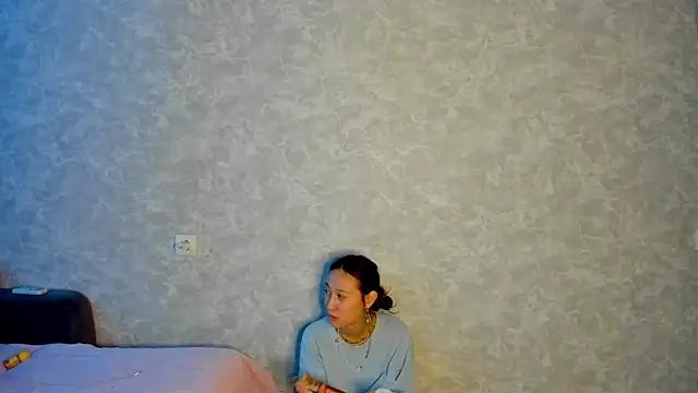 EllaSky xoxo online show from October 11, 2025, 4:38 pm