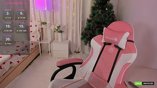 ClaireFaers  online show from December 19, 2024, 5:18 pm