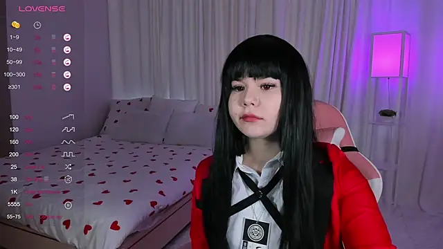 ClaireFaers  online show from January 30, 2025, 9:36 am