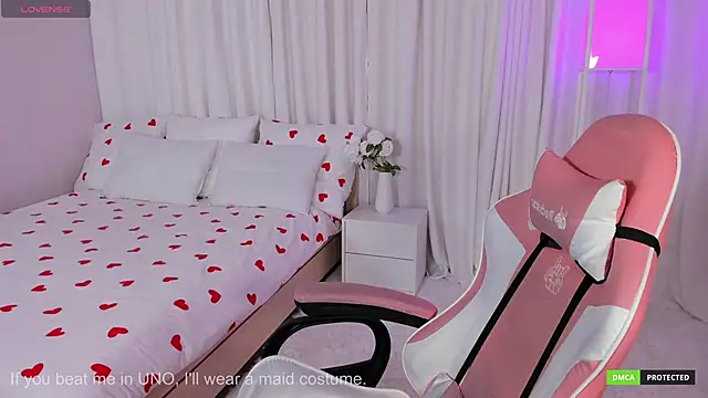 ClaireFaers  online show from February 8, 2025, 12:39 pm