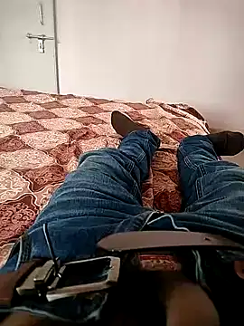 Snapshot of Sanjaysharmarbl chatting on January 1, 2025, 6:05 am Sanjaysharmarbl online show from January 1, 2025, 6:05 am