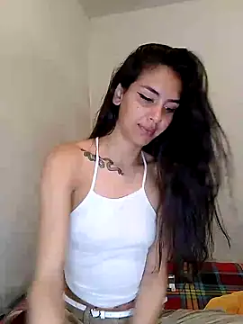 Snapshot of Alisson_420 chatting on January 30, 2025, 4:06 am Alisson 420 online show from January 30, 2025, 4:06 am