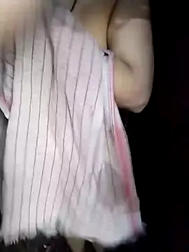 Snapshot of bobbyronak chatting on December 16, 2024, 2:57 am bobbyronak online show from December 16, 2024, 2:57 am