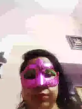 Snapshot of bobbyronak chatting on December 21, 2024, 6:12 pm bobbyronak online show from December 21, 2024, 6:12 pm