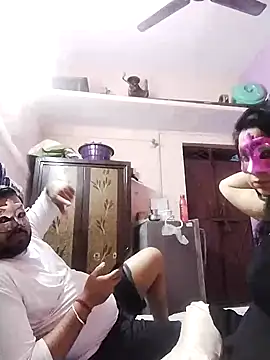 Snapshot of bobbyronak chatting on February 1, 2025, 6:08 pm bobbyronak online show from February 1, 2025, 6:08 pm