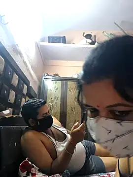 Snapshot of bobbyronak chatting on September 26, 2025, 6:45 pm bobbyronak online show from September 26, 2025, 6:45 pm