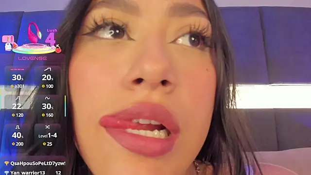 nicolle pierce online show from March 7, 2025, 6:43 pm