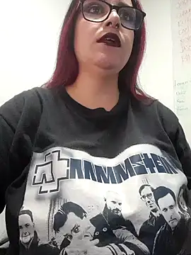 Snapshot of Gelena_Black chatting on January 6, 2025, 2:36 pm Gelena Black online show from January 6, 2025, 2:36 pm