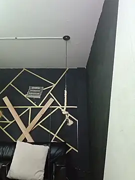 Snapshot of Gelena_Black chatting on October 22, 2025, 12:05 pm Gelena Black online show from October 22, 2025, 12:05 pm